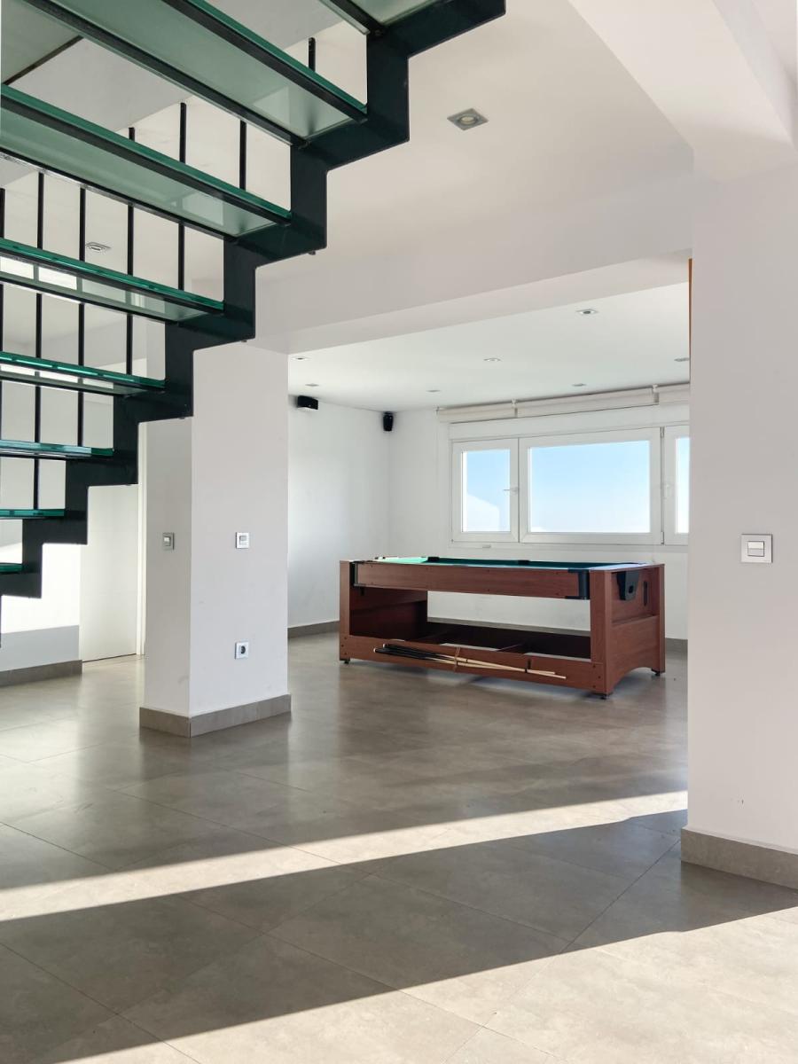 Chalet for Sale in Málaga