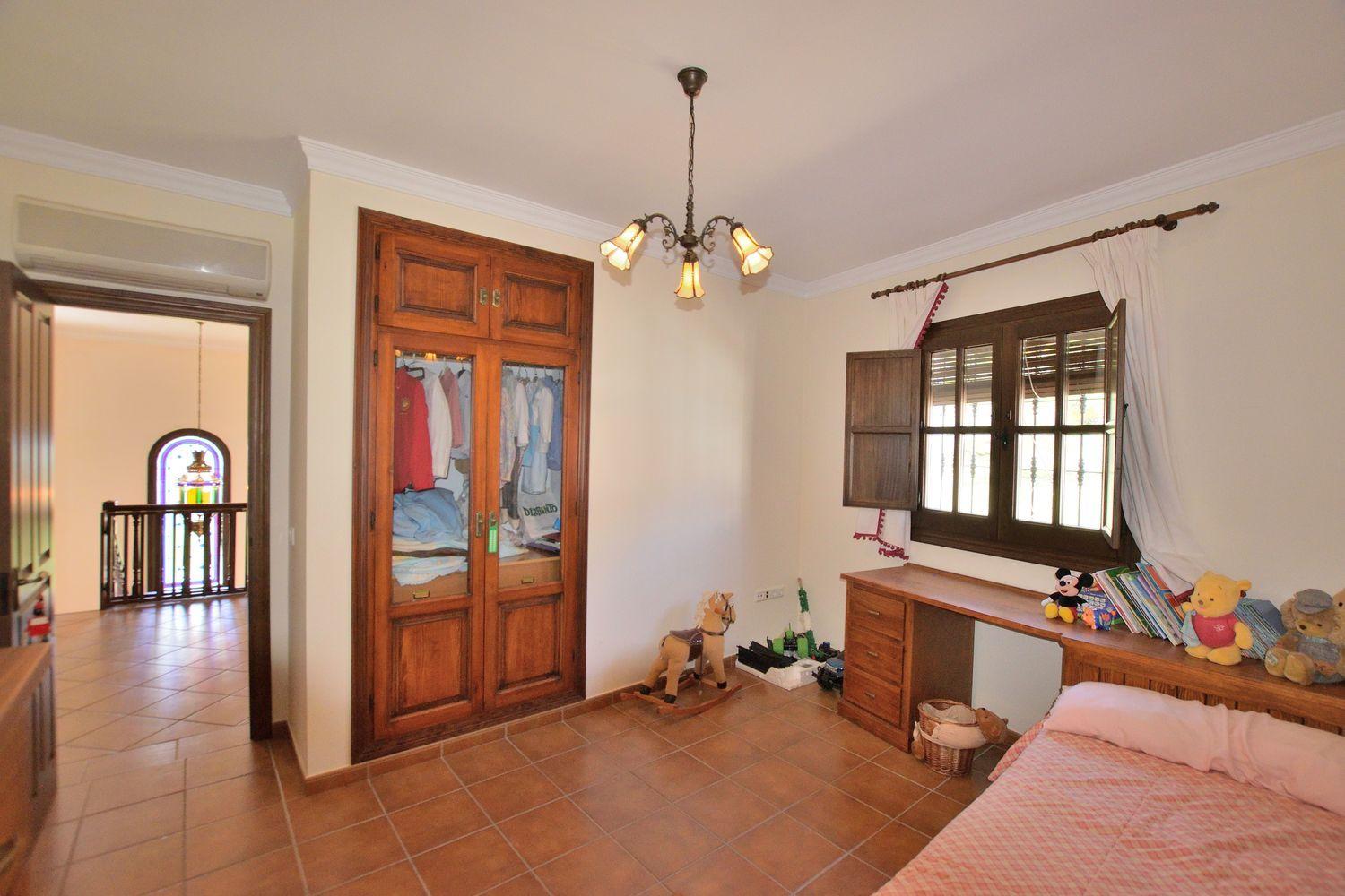 House for Sale in Montejaque