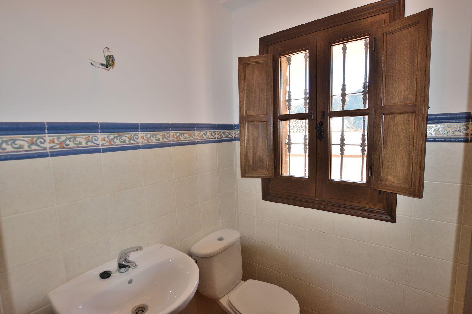 House for Sale in Montejaque