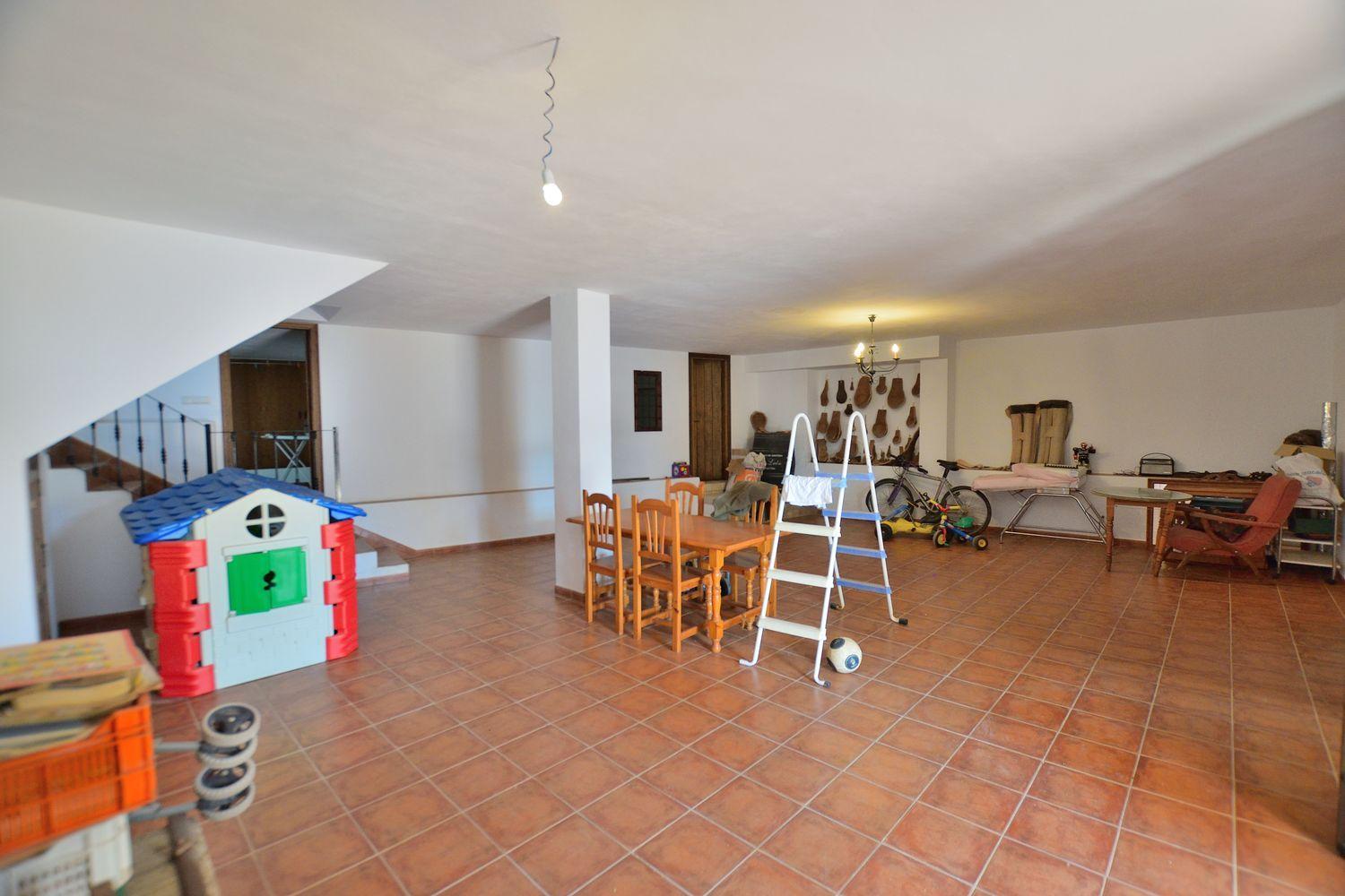 House for Sale in Montejaque