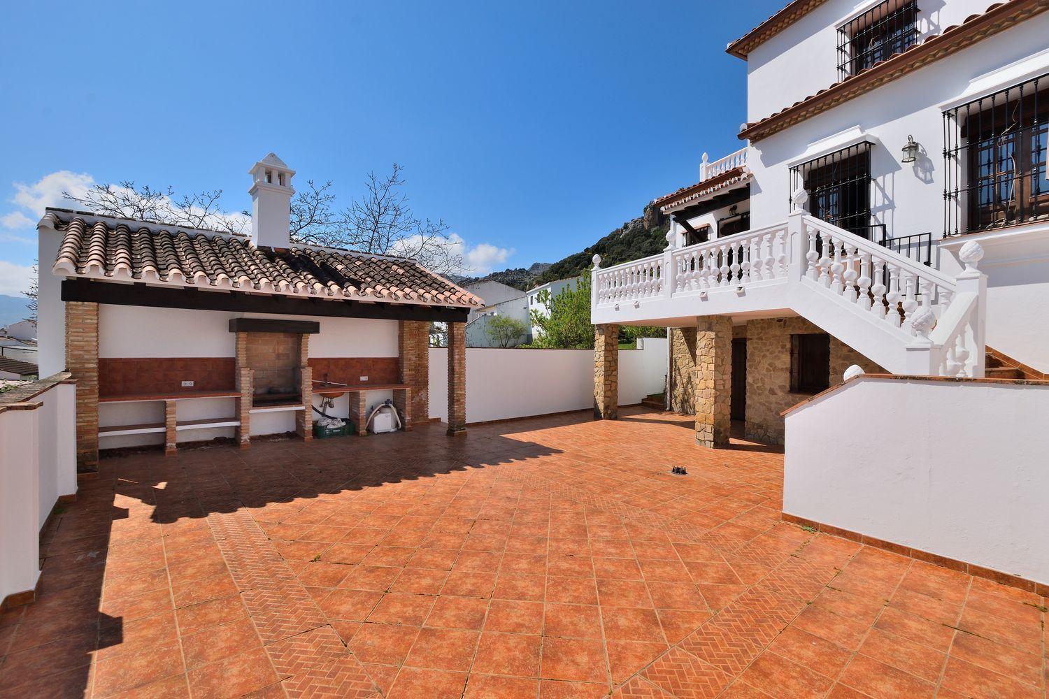 House for Sale in Montejaque