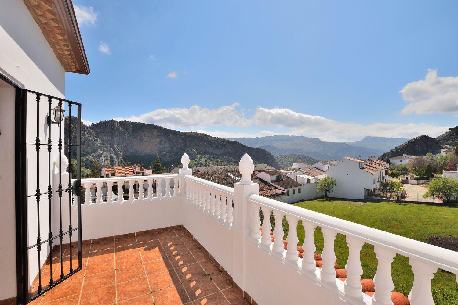 House for Sale in Montejaque