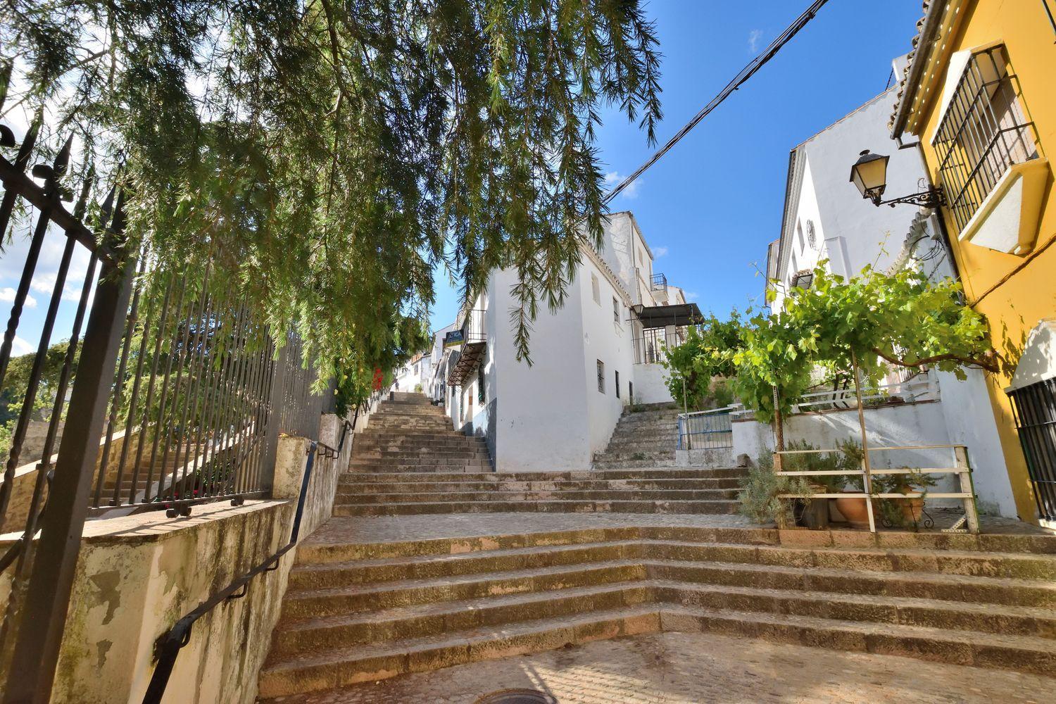 Semi-detached House for Sale in Ronda