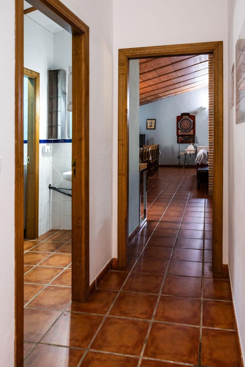 Building for Sale in Montejaque