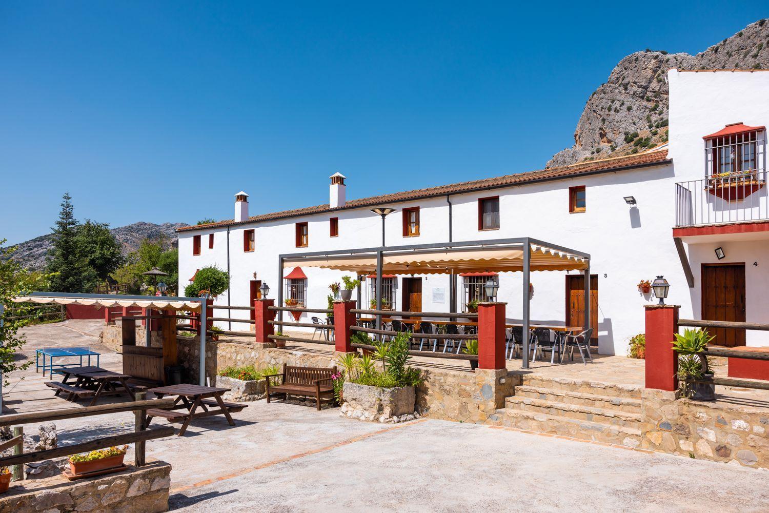 Building for Sale in Montejaque