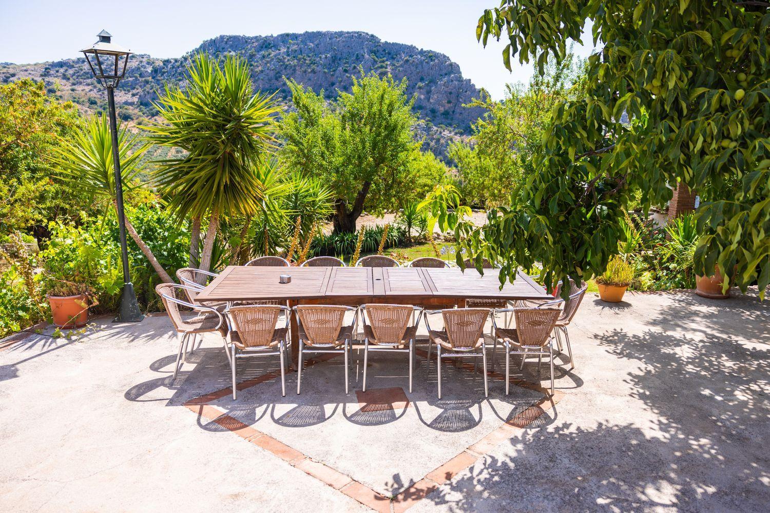 Building for Sale in Montejaque