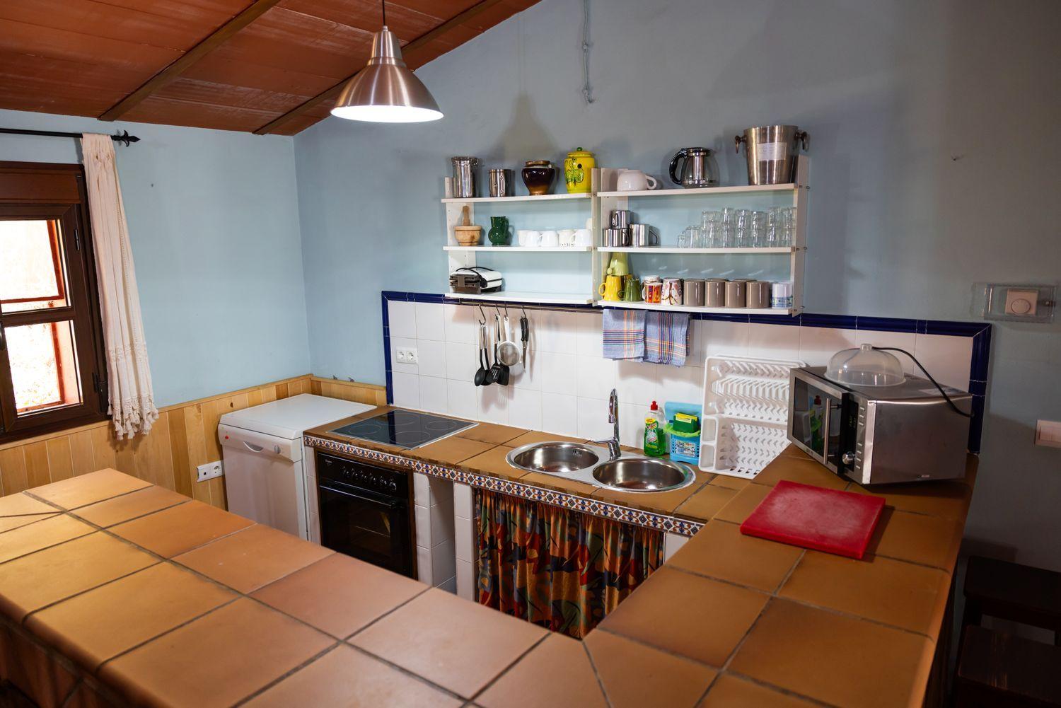 Building for Sale in Montejaque