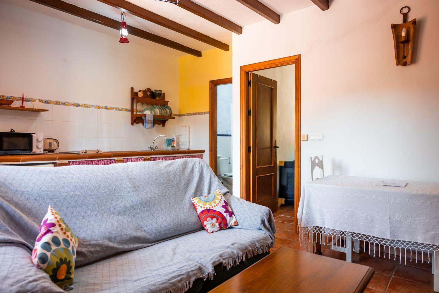 Building for Sale in Montejaque