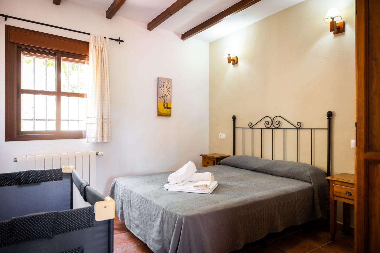 Building for Sale in Montejaque