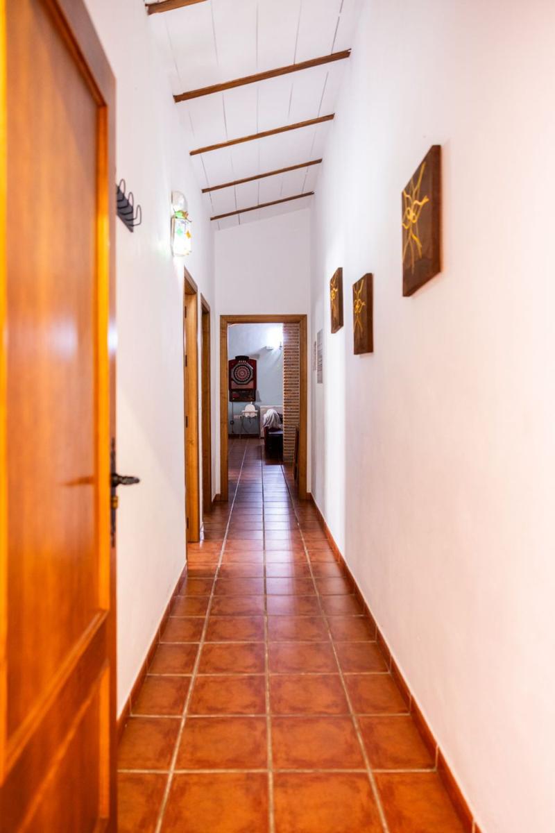 Building for Sale in Montejaque