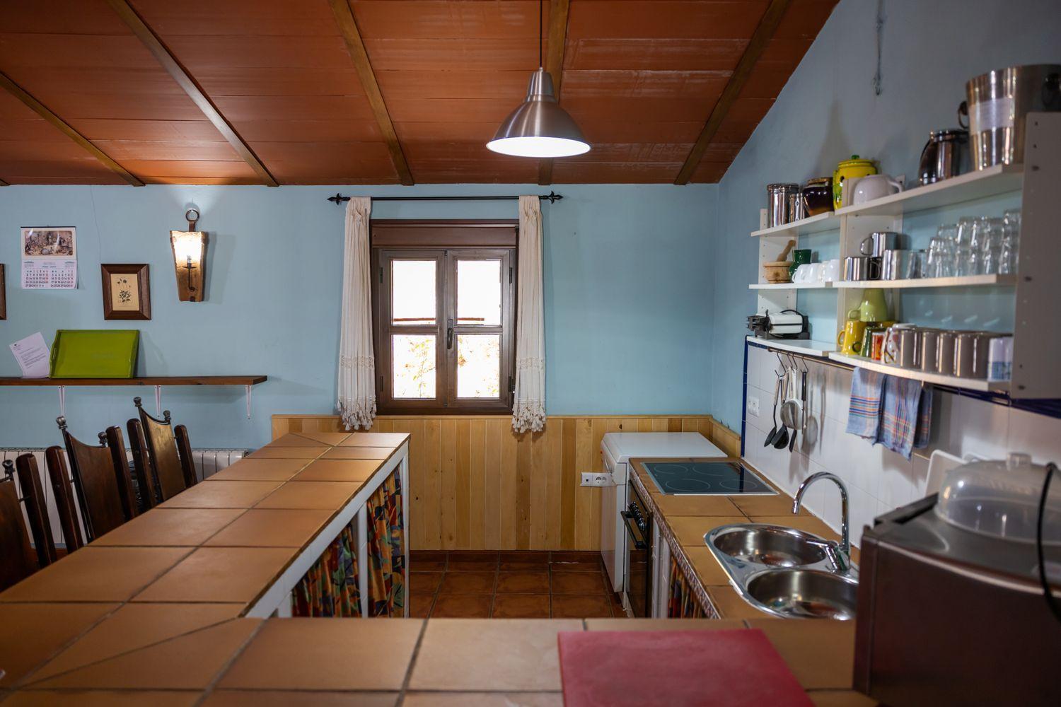 Building for Sale in Montejaque