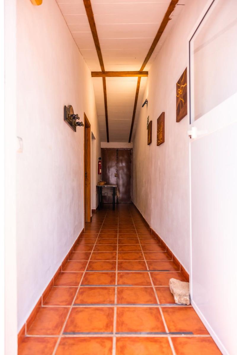 Building for Sale in Montejaque