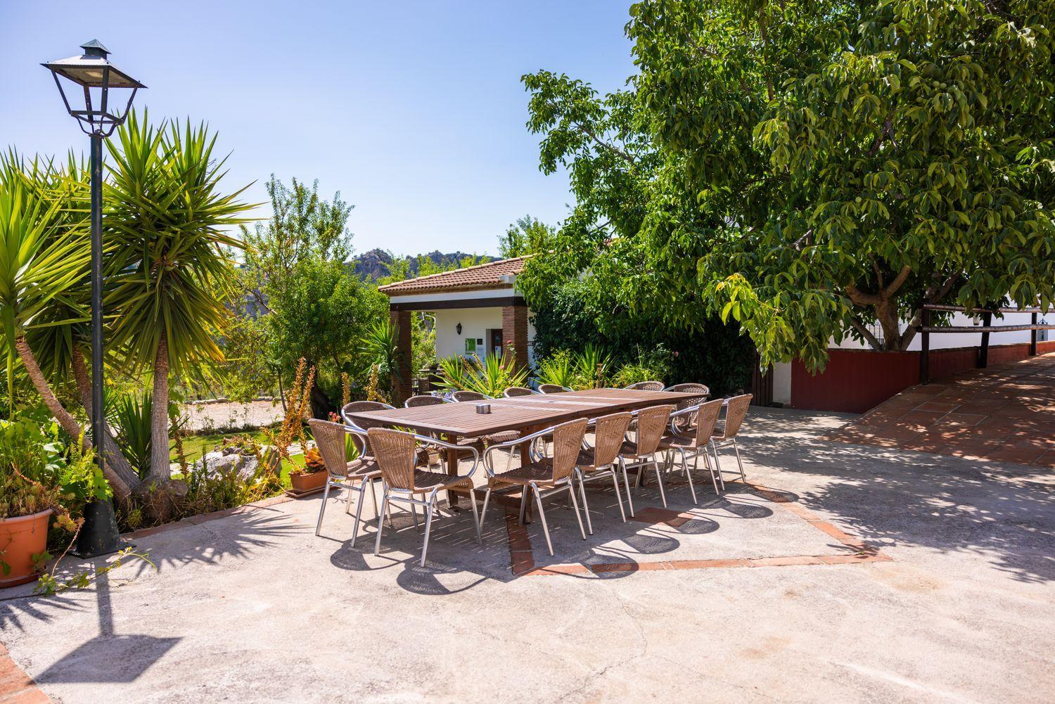 Building for Sale in Montejaque