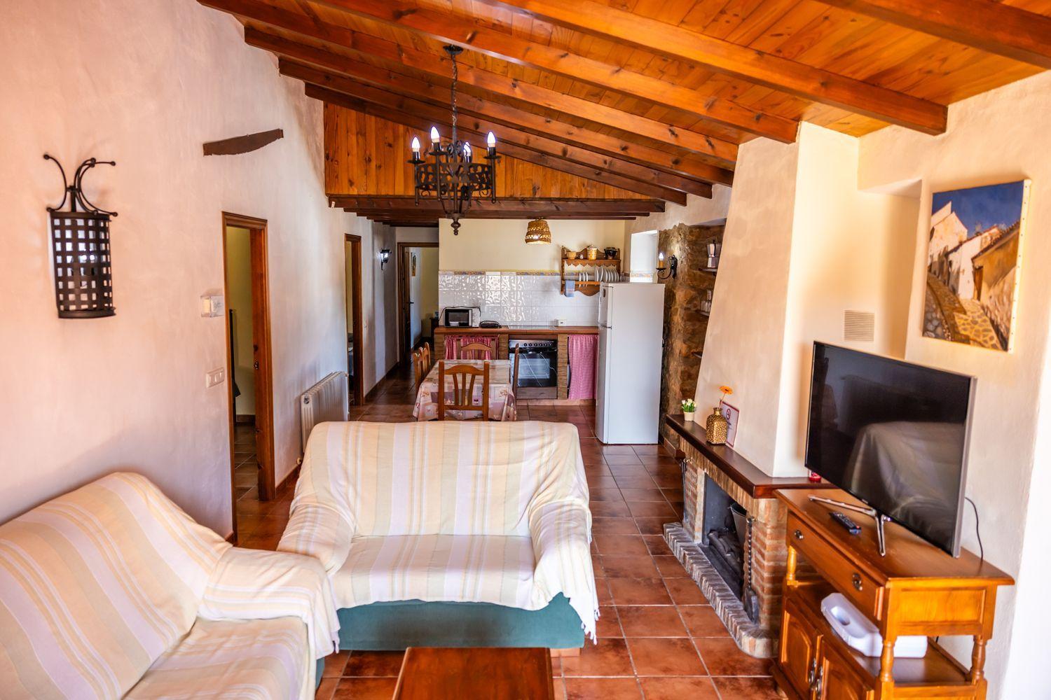 Building for Sale in Montejaque