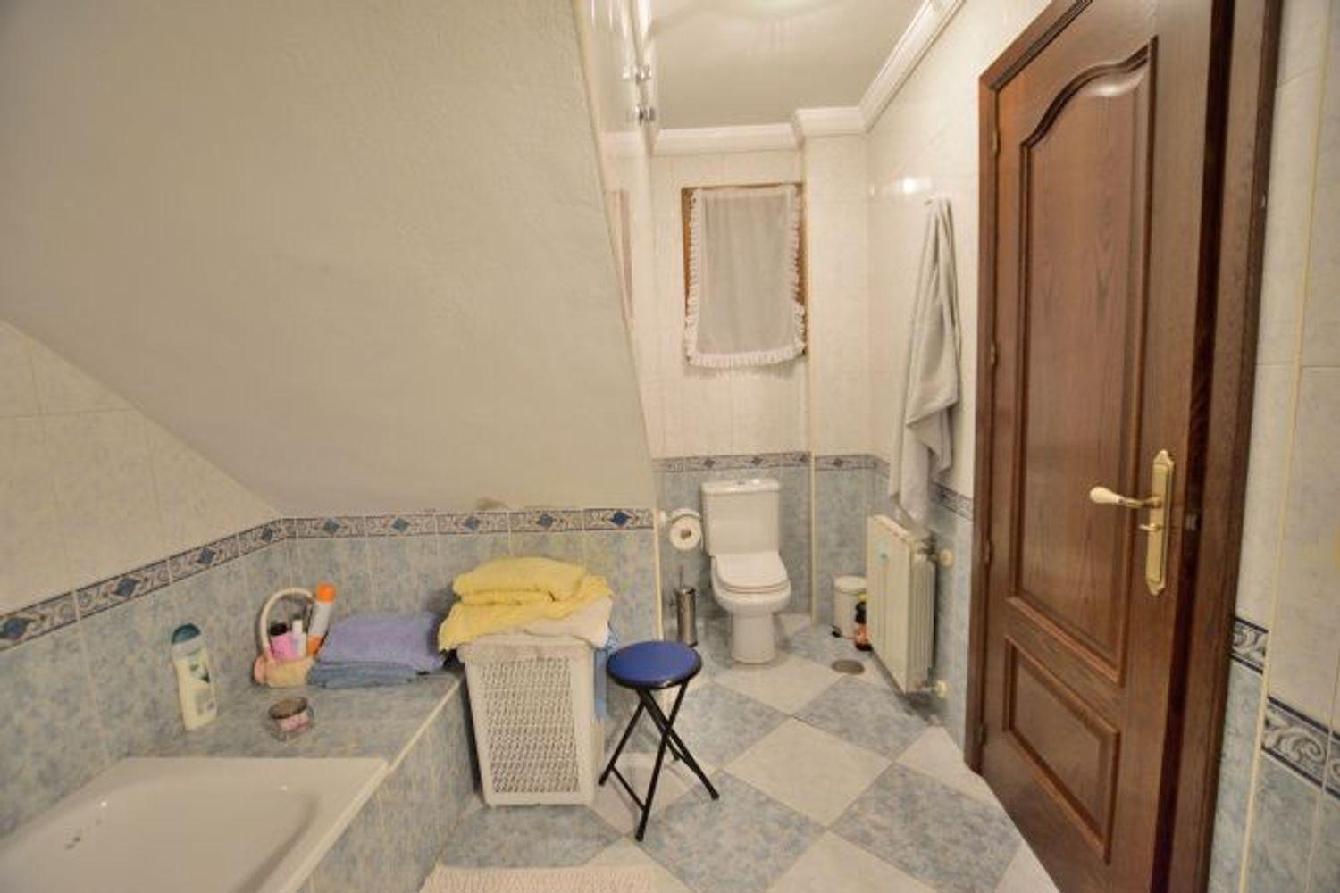 Flat for Sale in Ronda