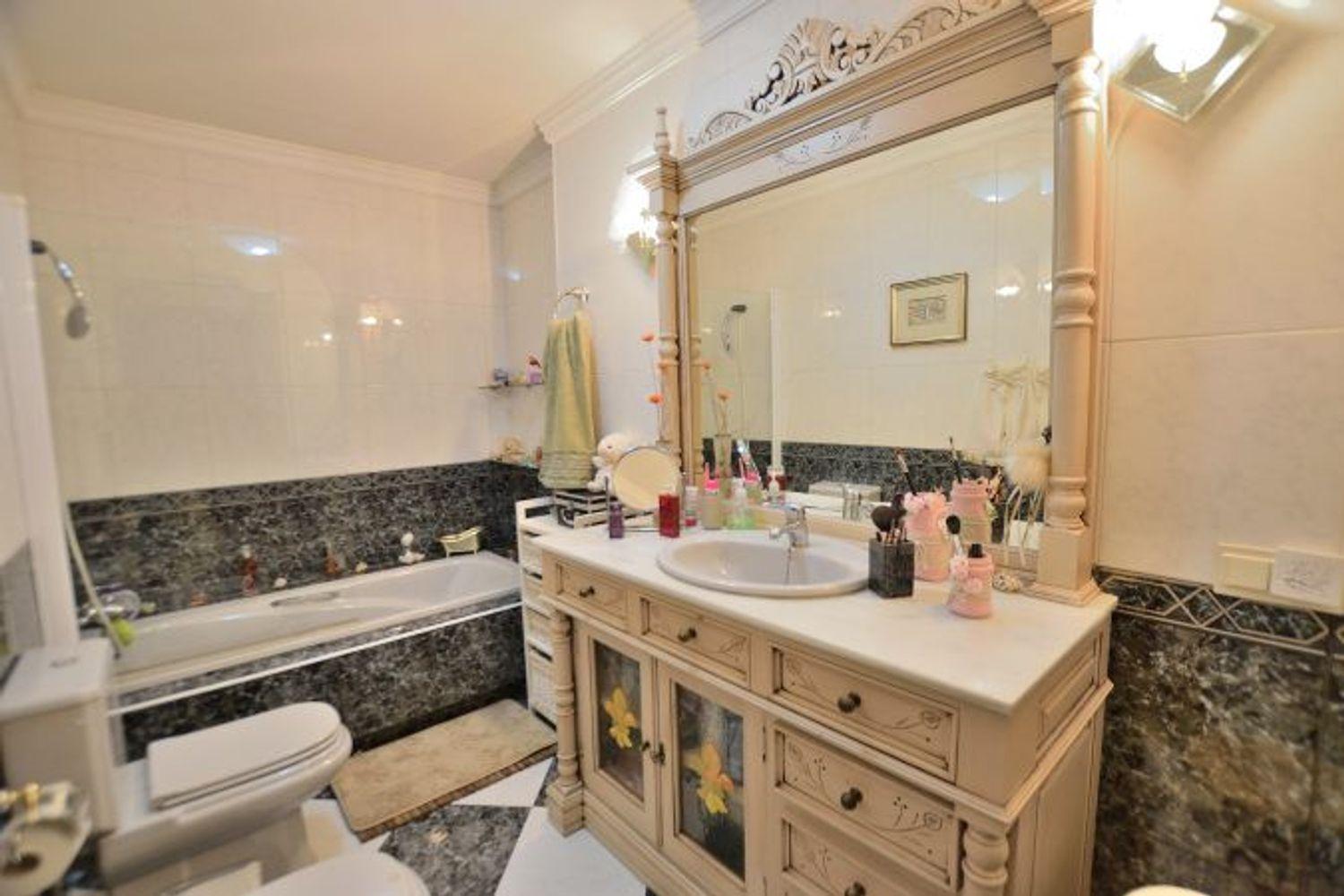 Flat for Sale in Ronda