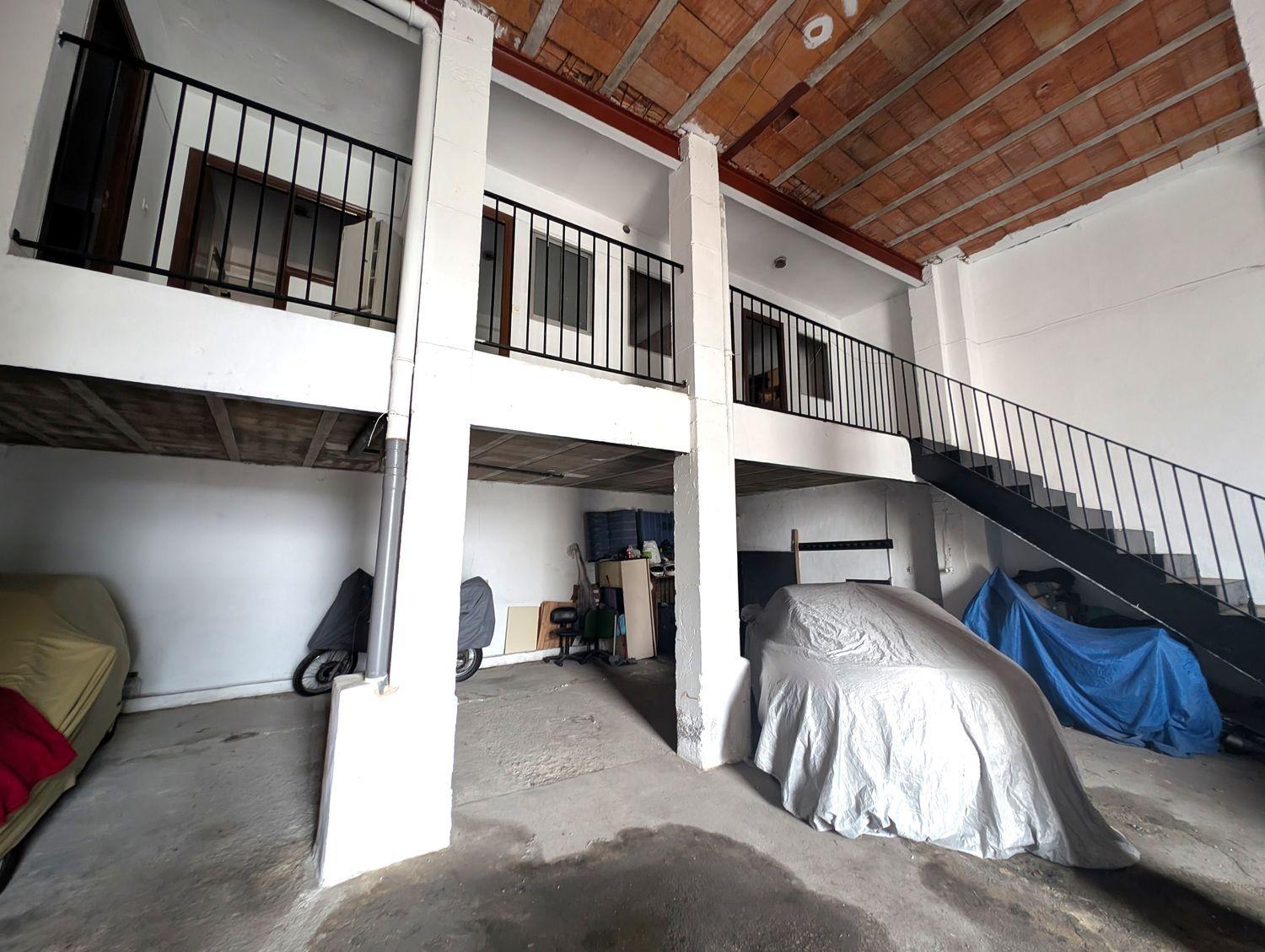 Garage for Sale in Olvera