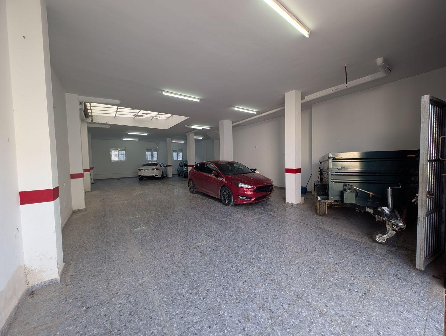 Garage for Sale in Olvera