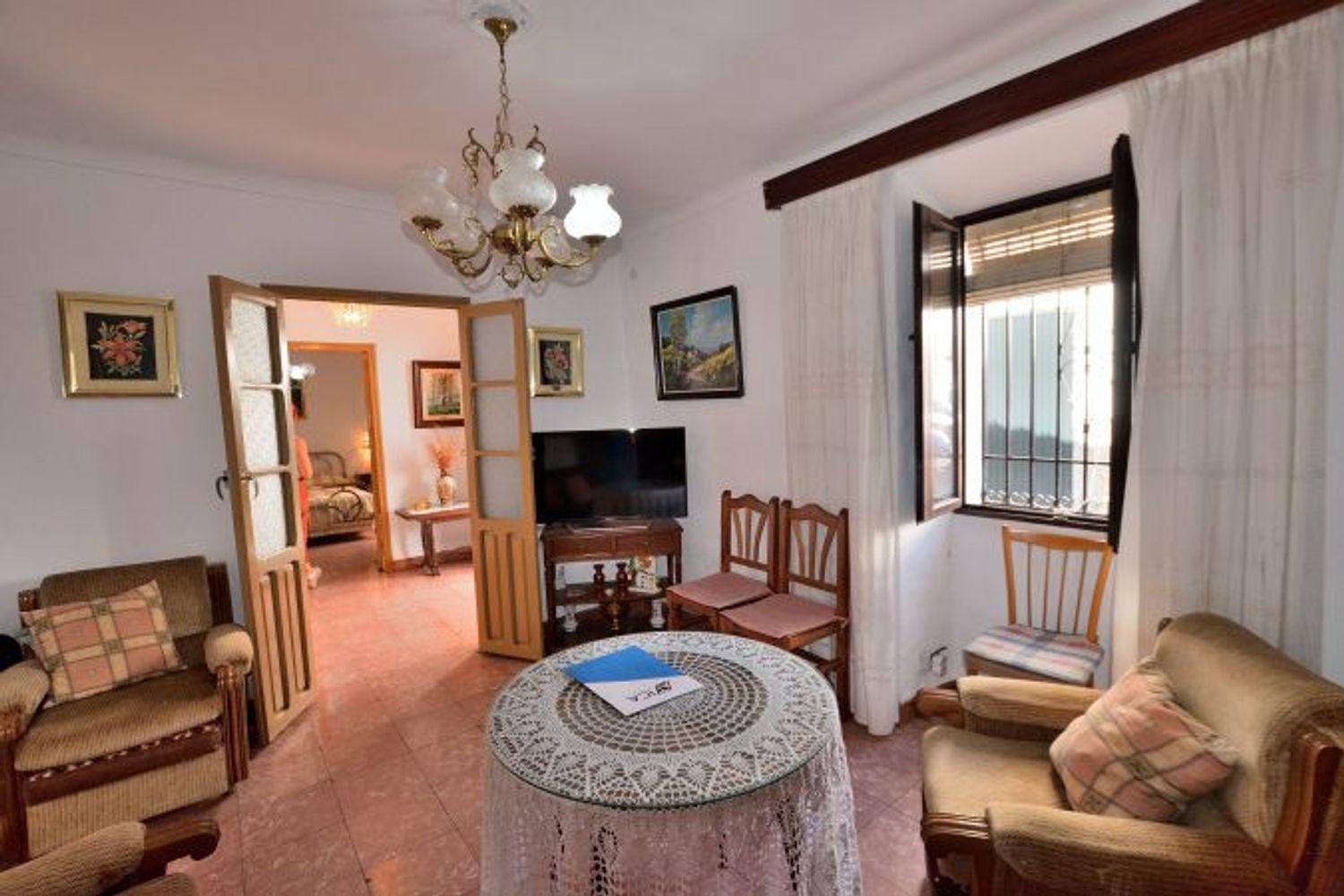 Terraced House for Sale in Montejaque