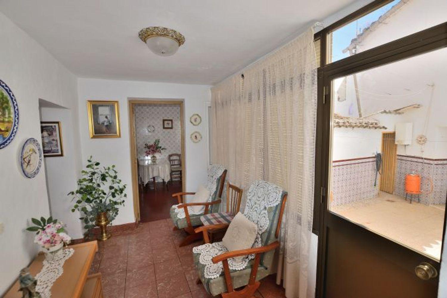 Terraced House for Sale in Montejaque