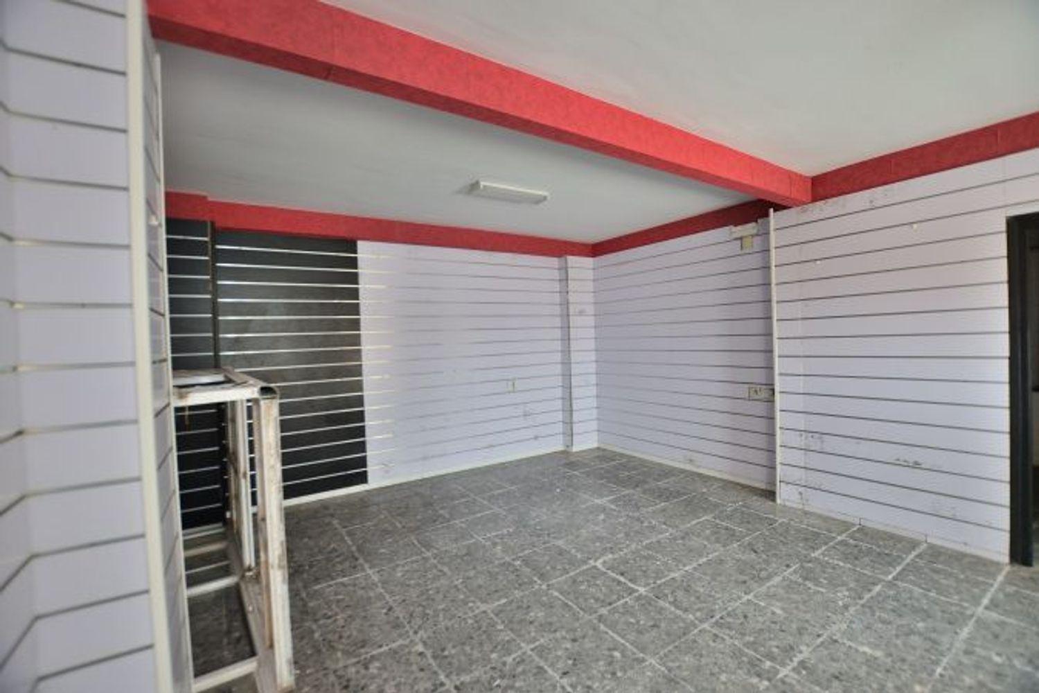 Semi-detached House for Sale in Olvera