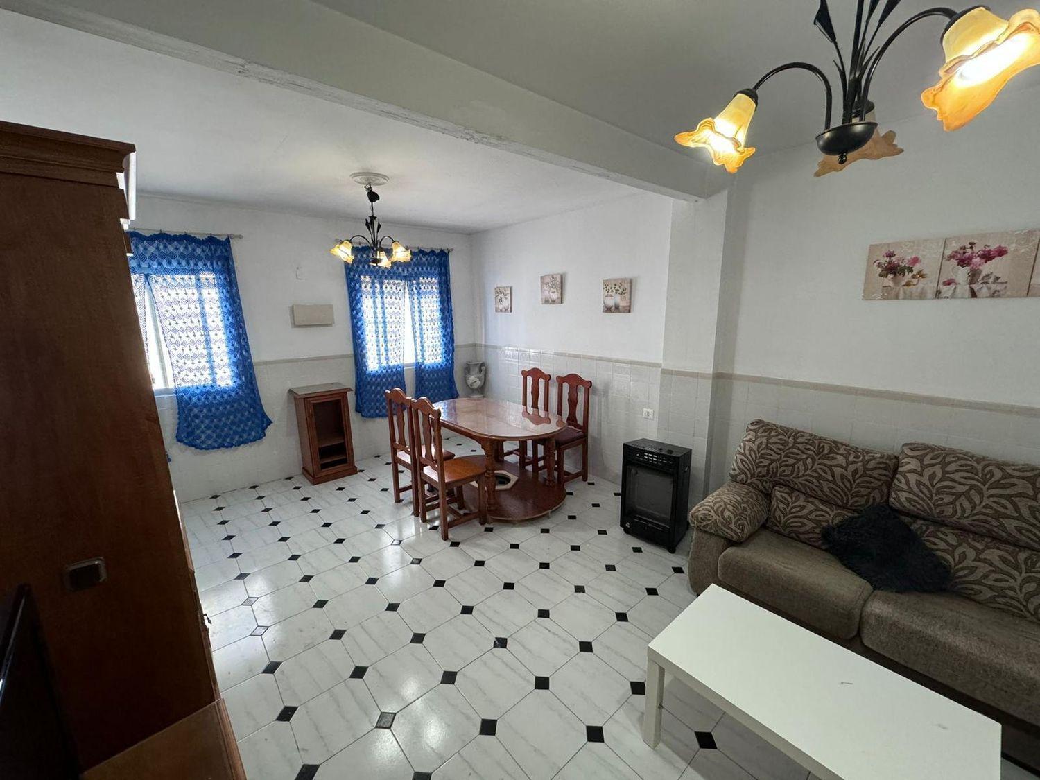 Semi-detached House for Sale in Olvera