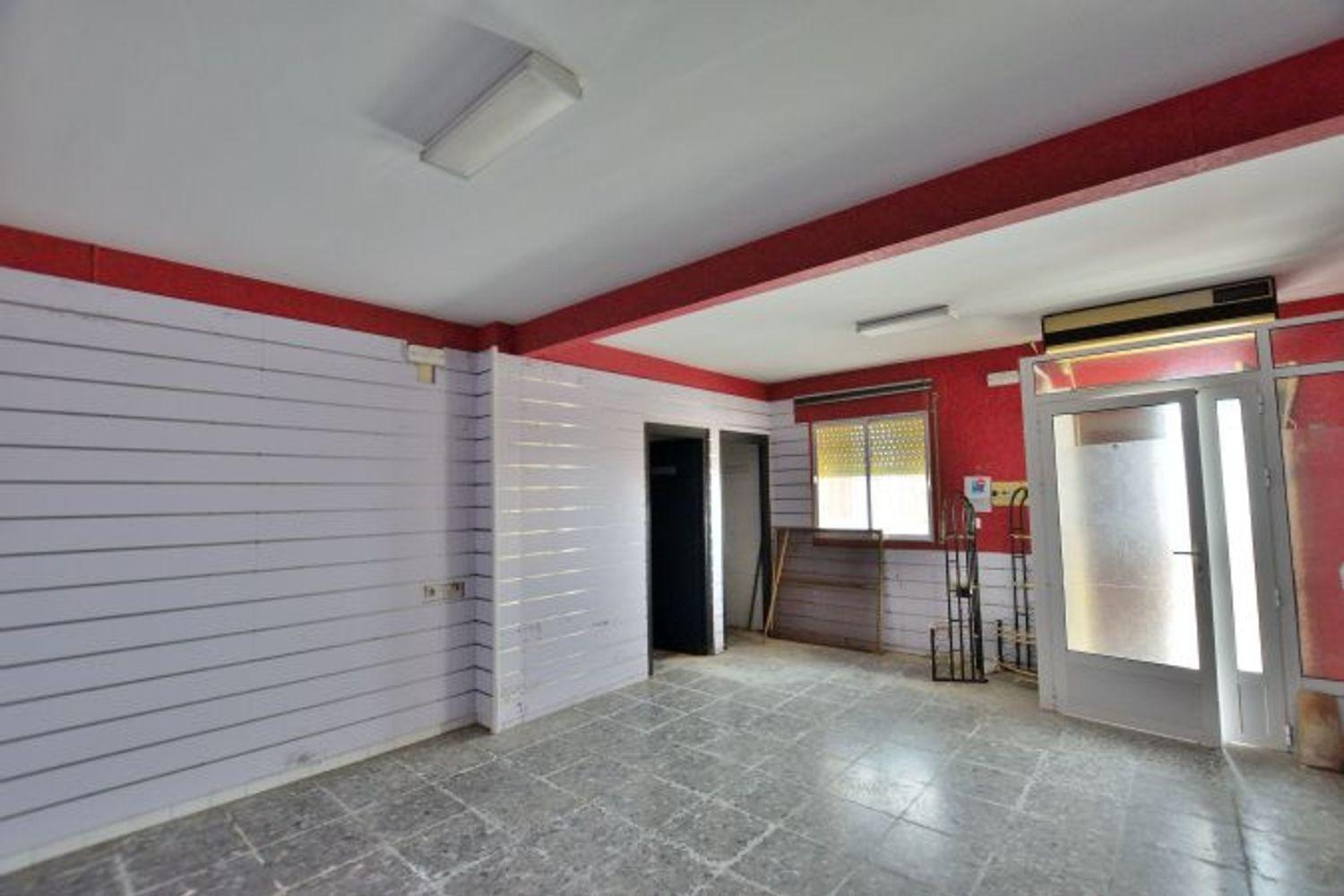 Semi-detached House for Sale in Olvera