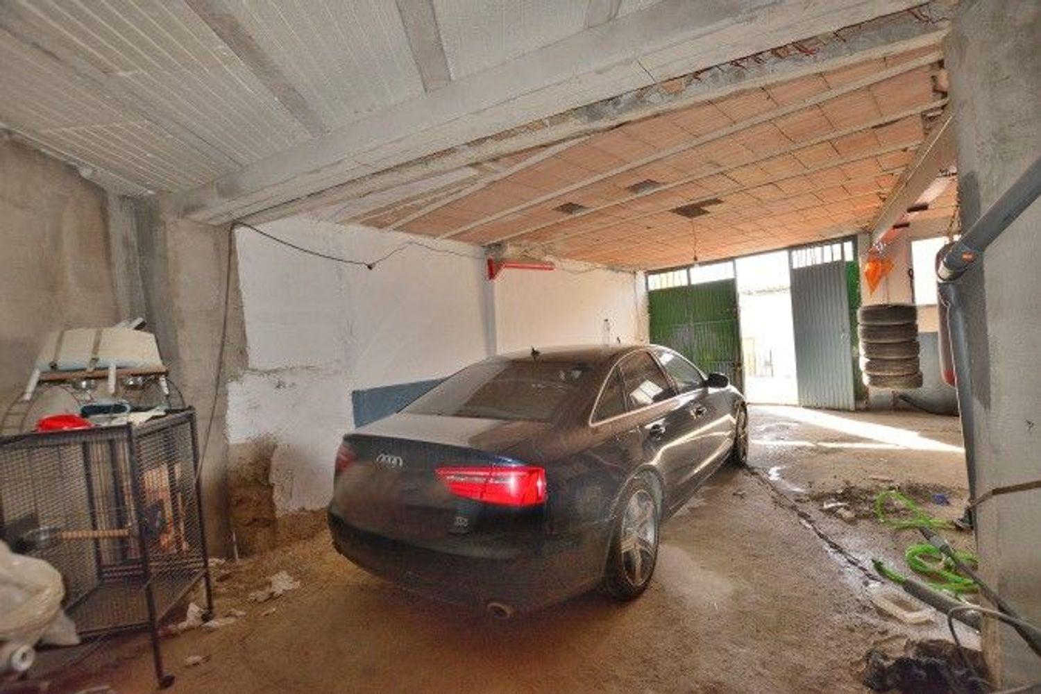 Premise for Sale in Olvera