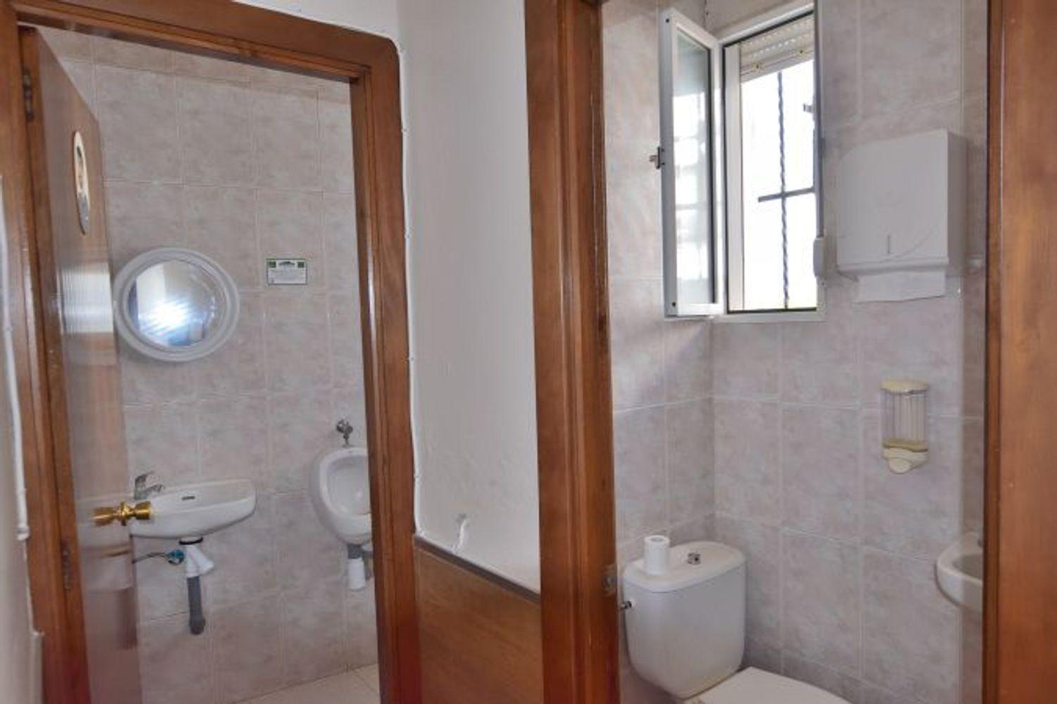 Premise for Sale in Olvera