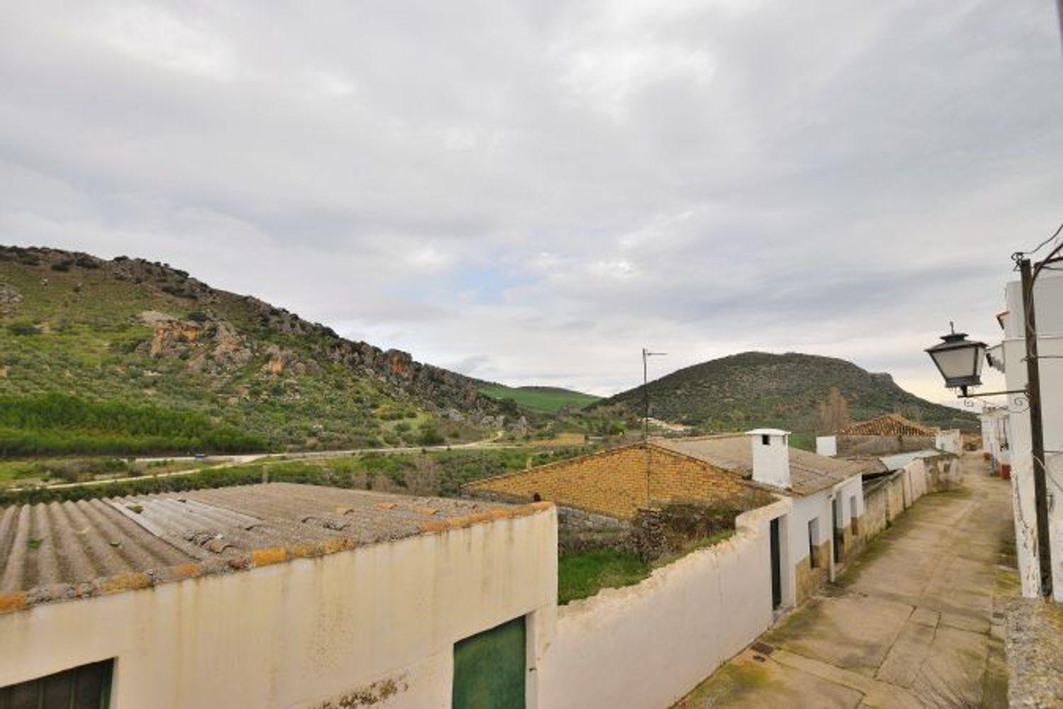 Adosado en Venta en Cuevas del Becerro
