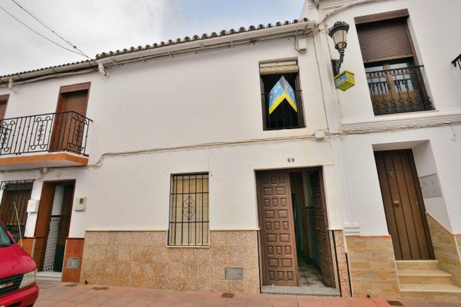 Adosado en Venta en Cuevas del Becerro