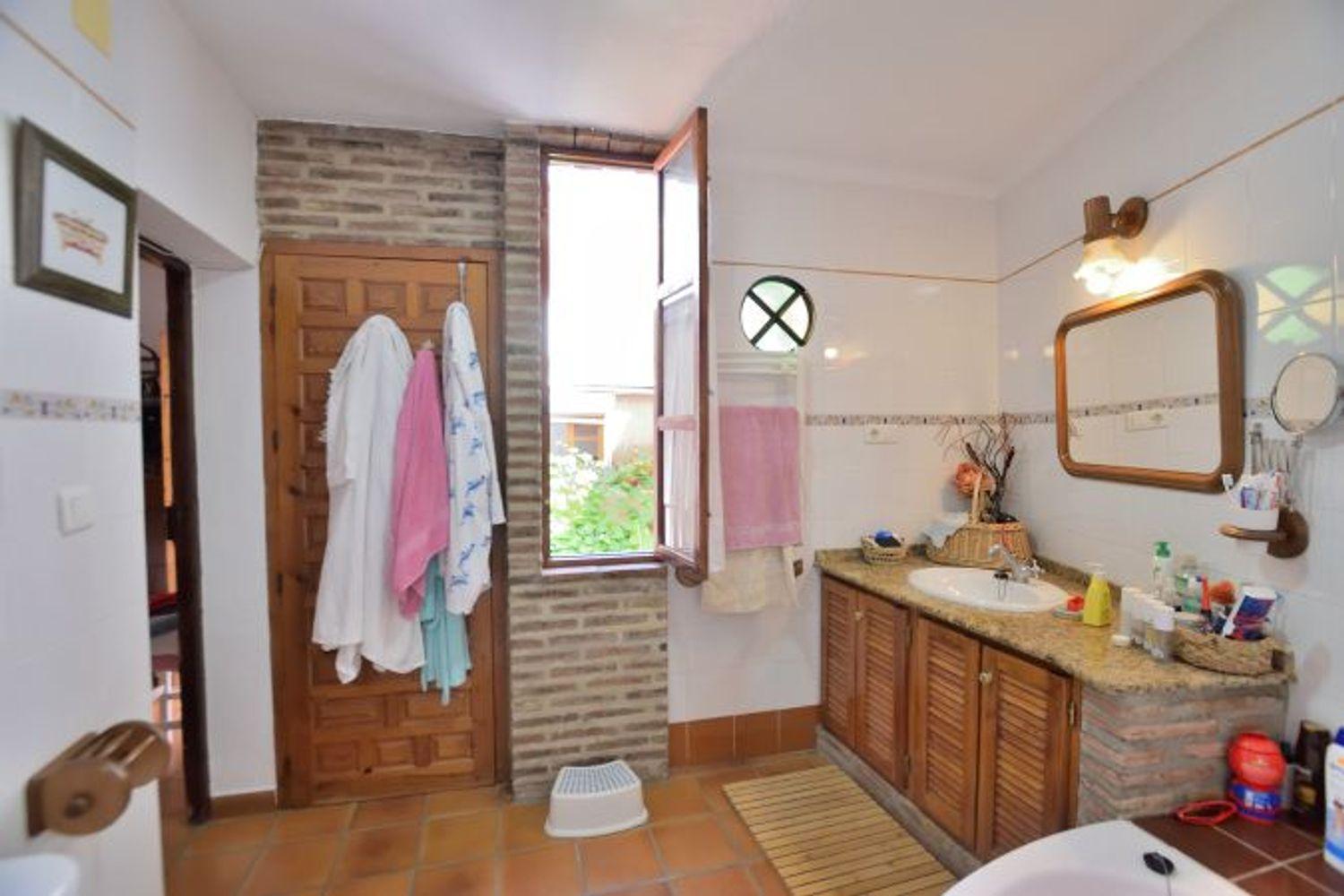Adosado en Venta en Benaoján