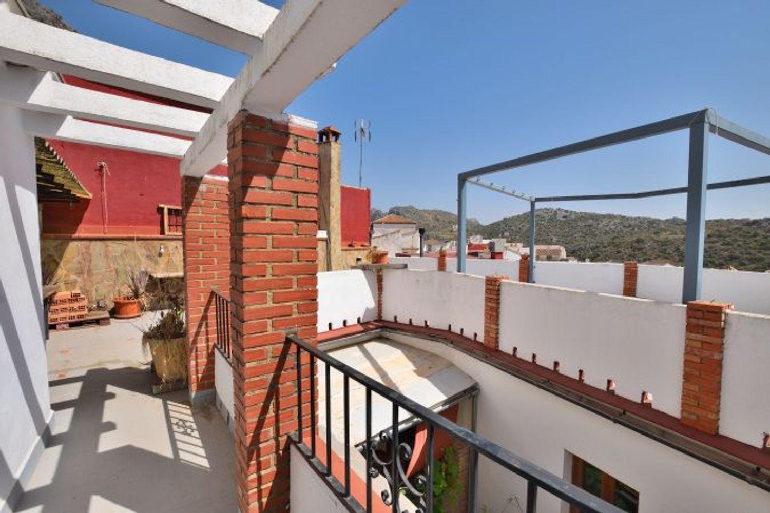 Adosado en Venta en Benaoján