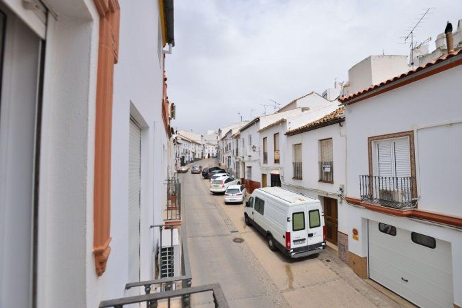 Adosado en Venta en Olvera