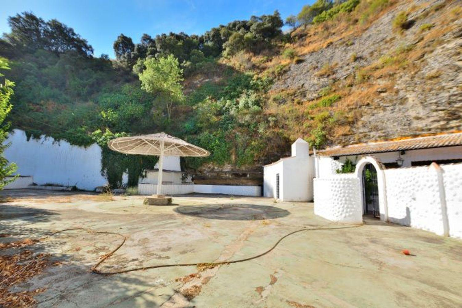 House for Sale in Arriate