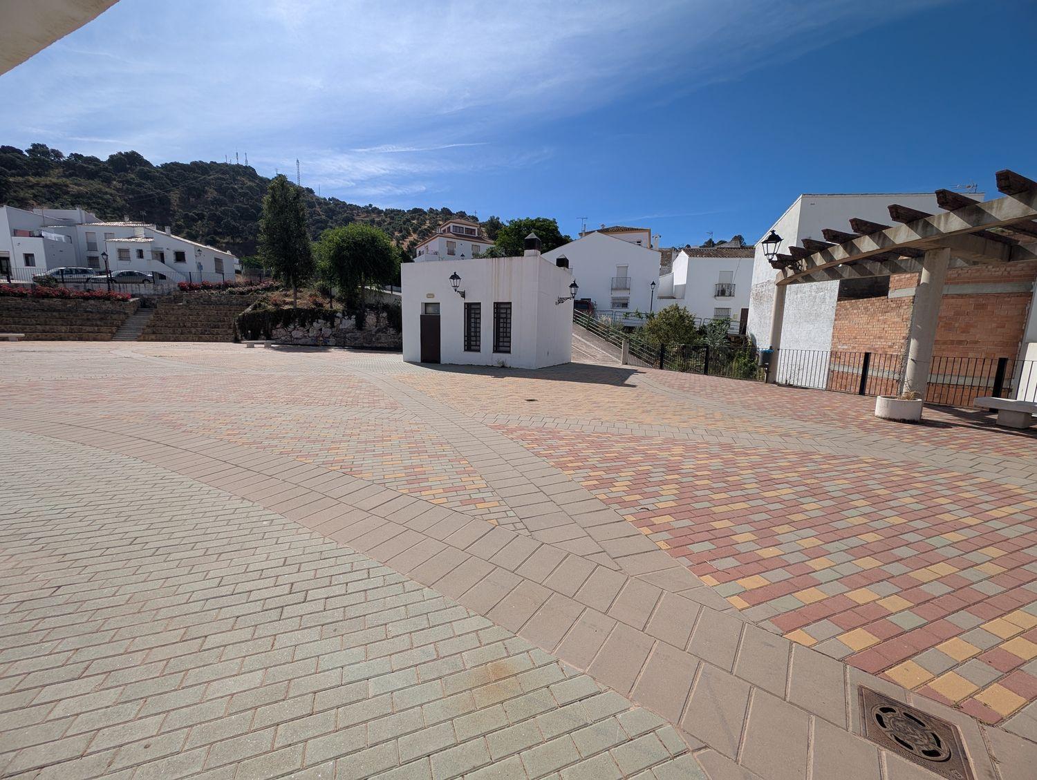 Plot for Sale in El Gastor