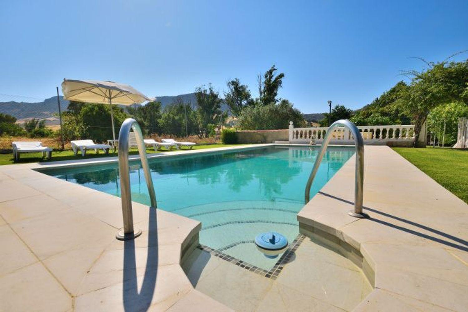 Casa en Venta en Benaoján