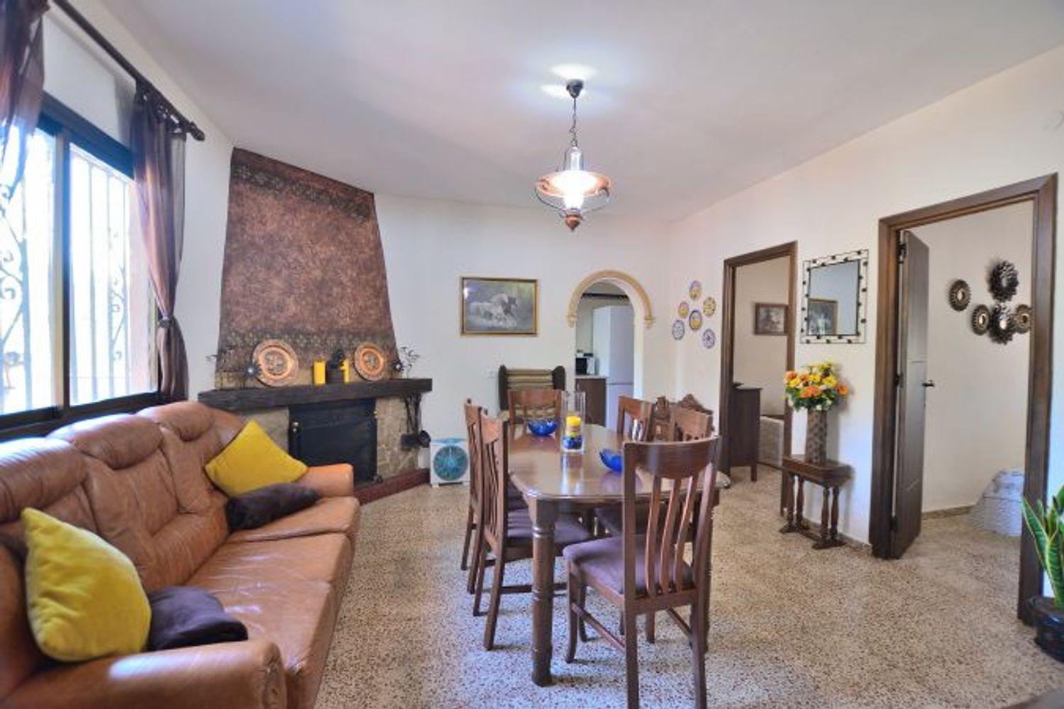 Casa en Venta en Benaoján
