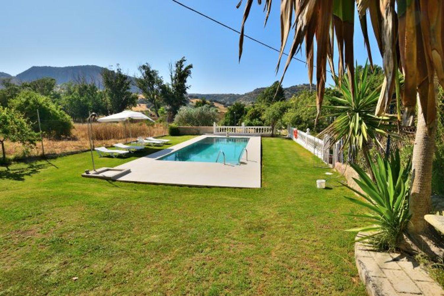 Casa en Venta en Benaoján