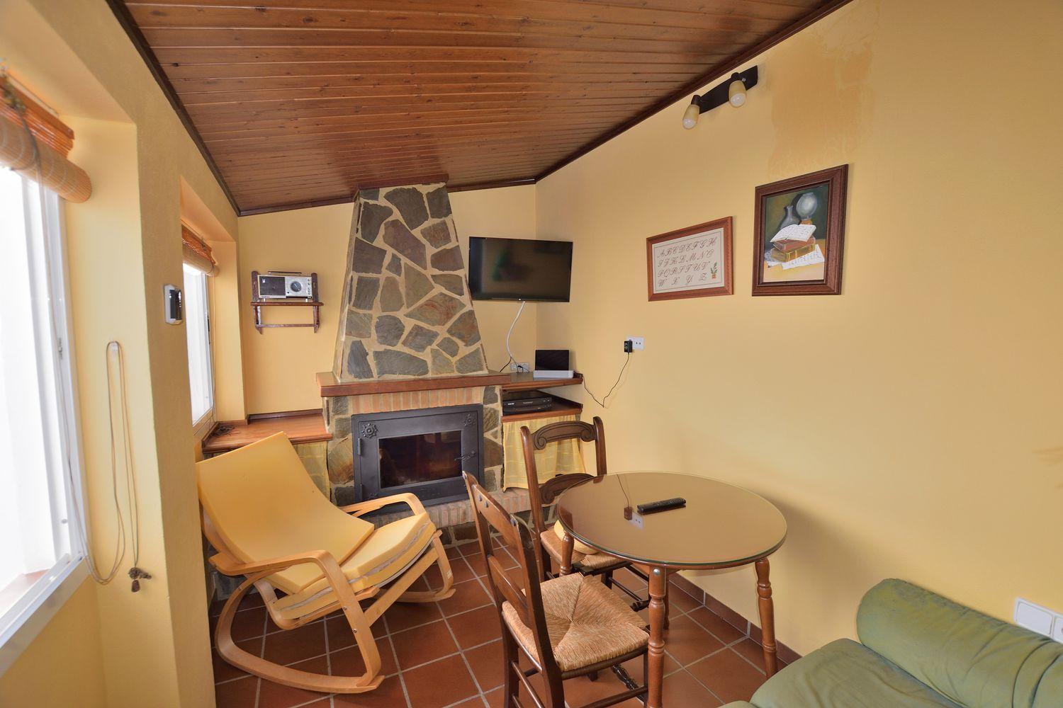 Duplex for Sale in El Gastor