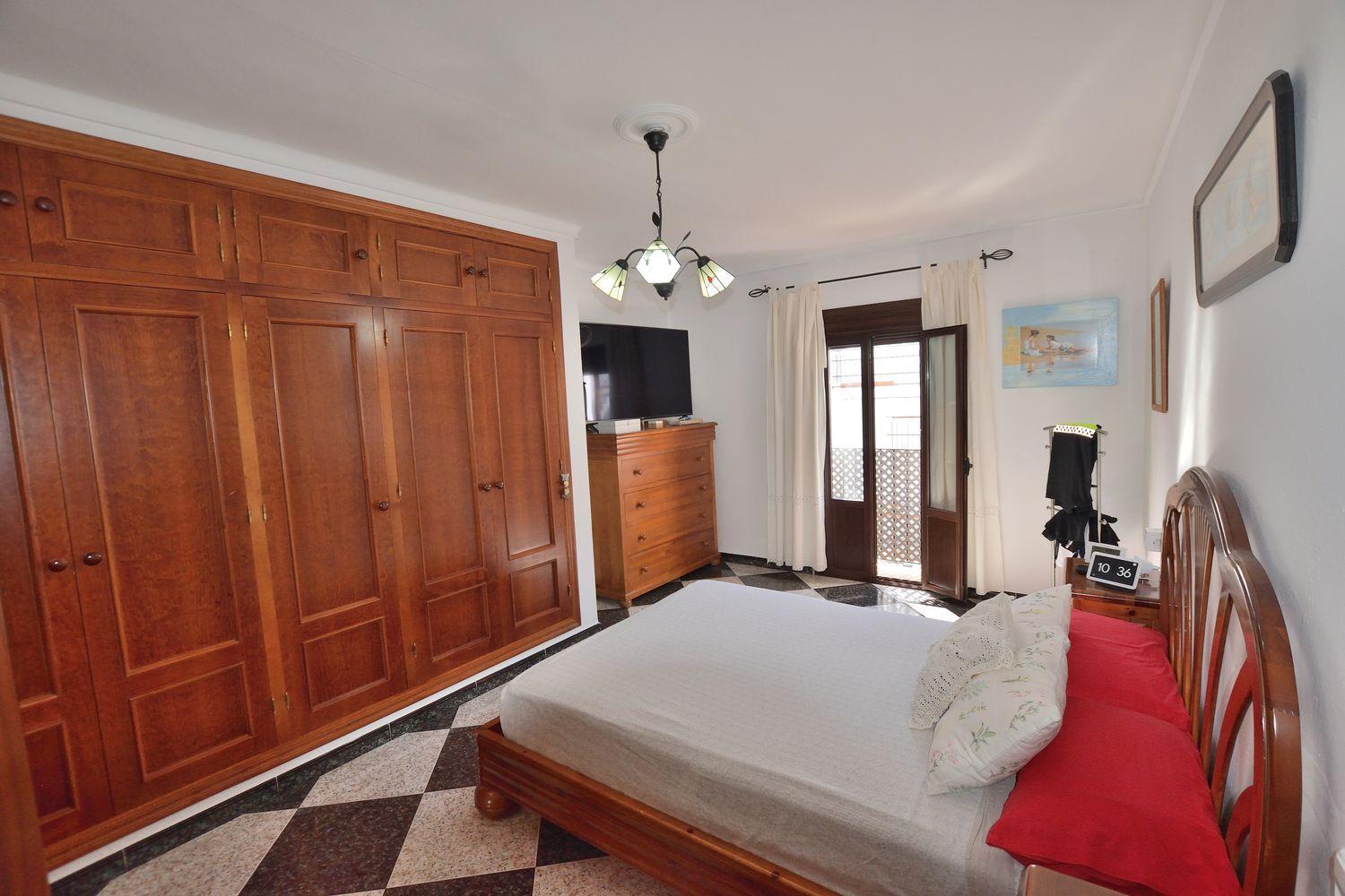 Duplex for Sale in El Gastor