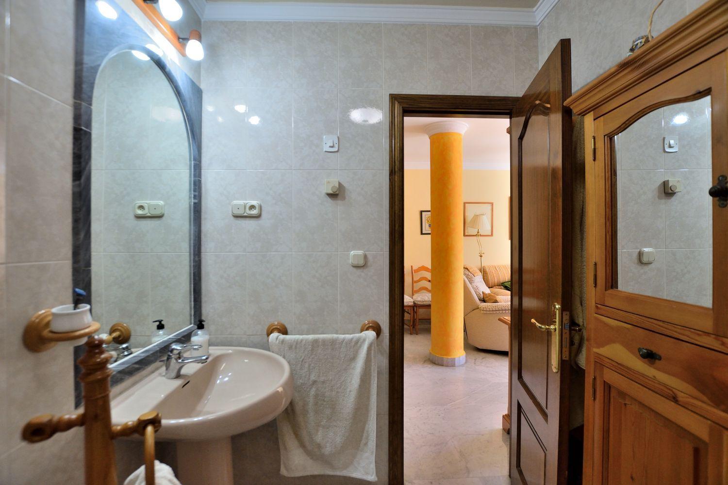 Flat for Sale in Ronda