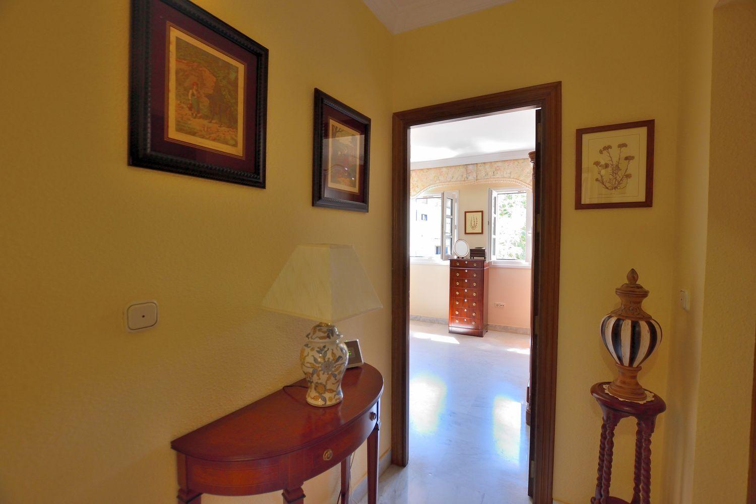 Flat for Sale in Ronda