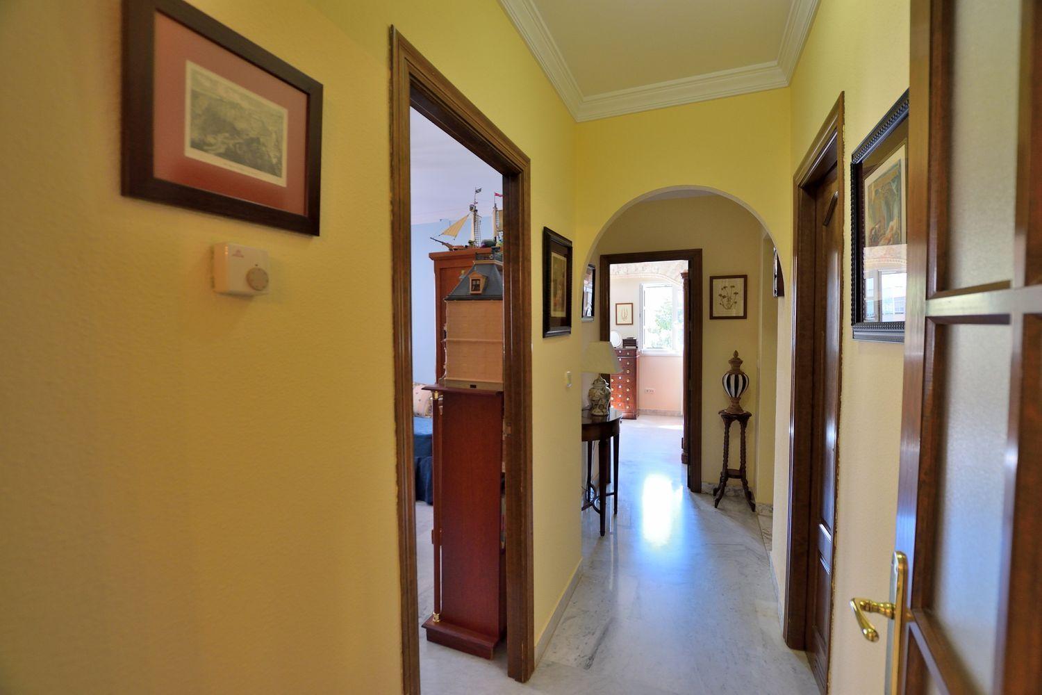 Flat for Sale in Ronda