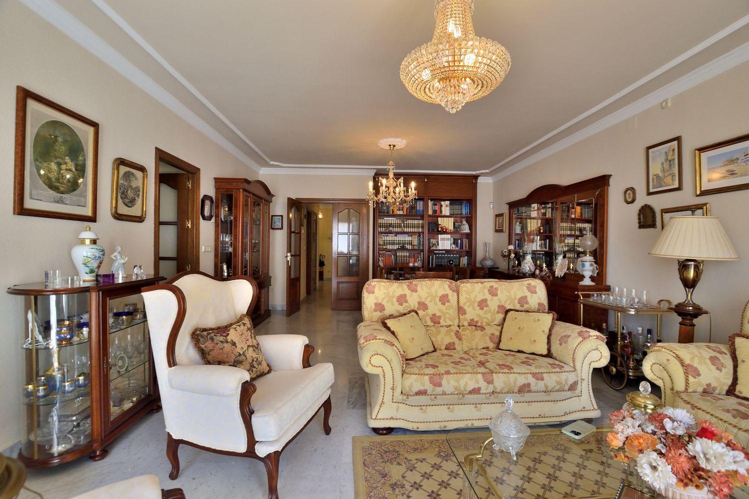 Flat for Sale in Ronda