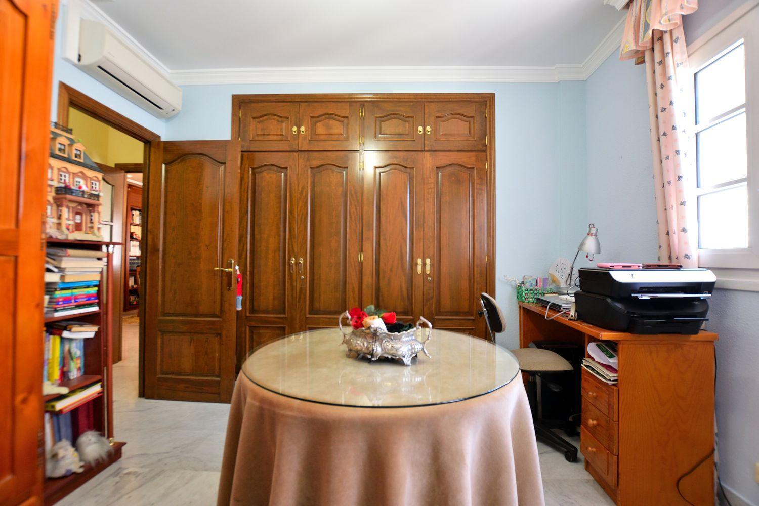 Flat for Sale in Ronda