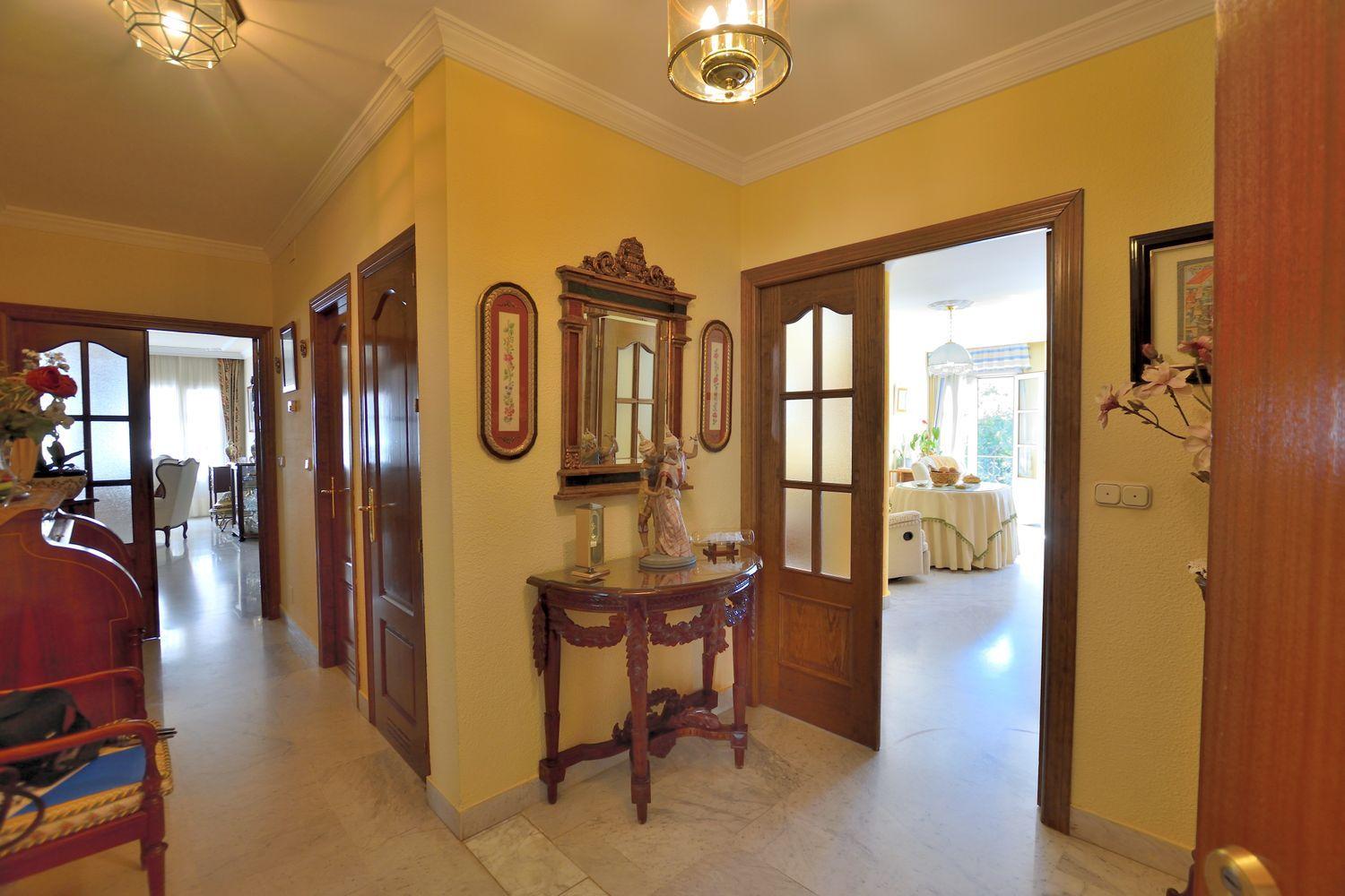 Flat for Sale in Ronda