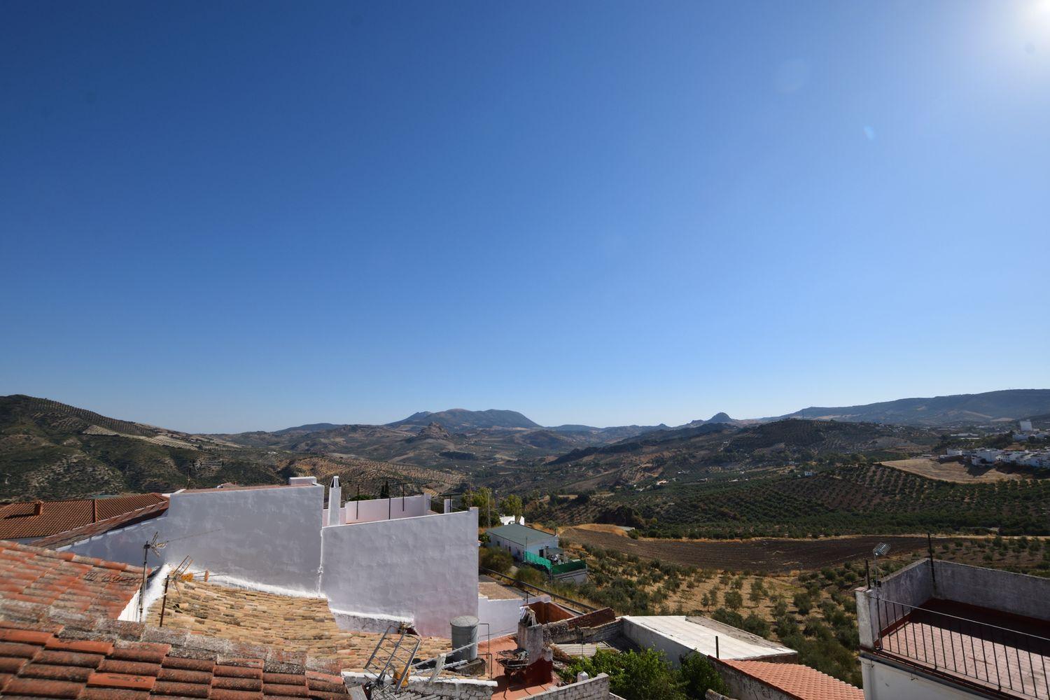 Adosado en Venta en Olvera
