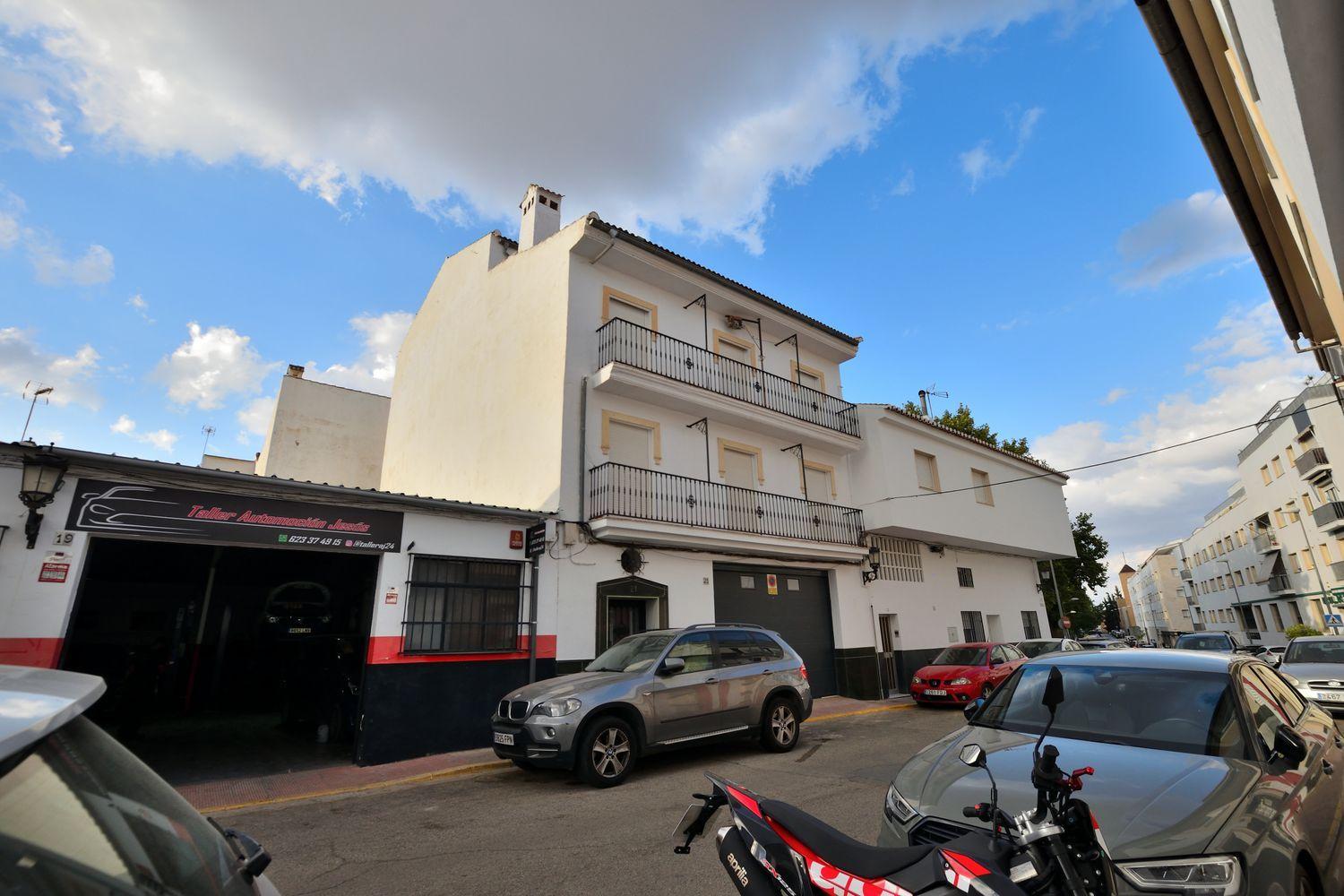 Building for Sale in Ronda