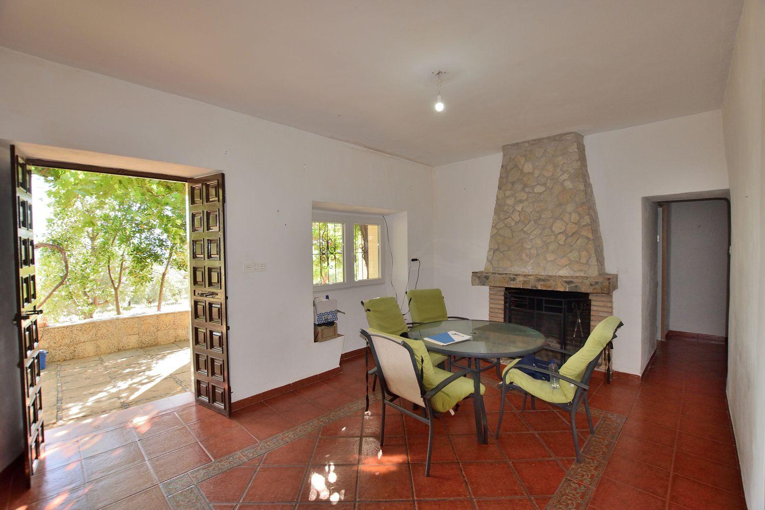 House for Sale in Setenil de las Bodegas